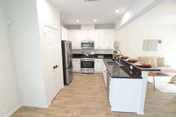 $2,200 | 2201 Naomi Street, Unit A, Houston, TX 77054