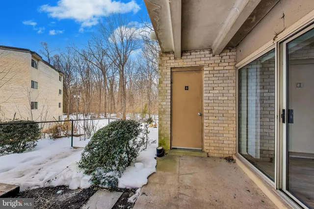 $235,000 | 12307 Braxfield Court, Unit 413, Rockville, MD 20852