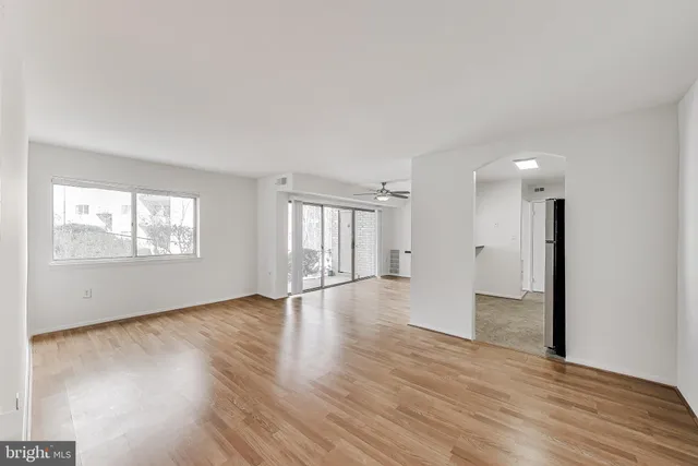 $235,000 | 12307 Braxfield Court, Unit 413, Rockville, MD 20852