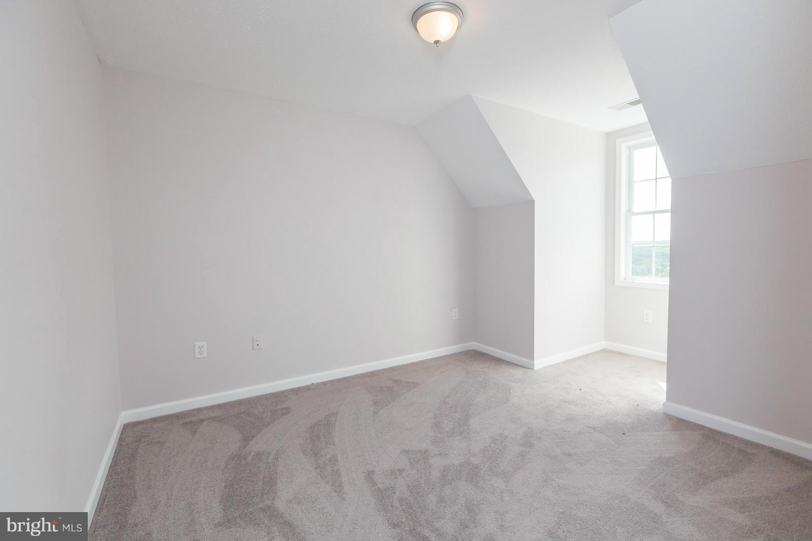 3878 Back Mountain Road Winchester, VA 22602 - Photo 20 of 30 Bedroom
