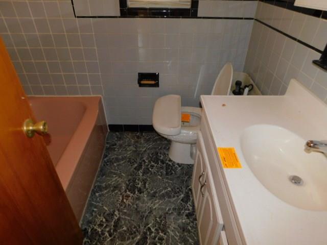 3498 Evergreen Road Pittsburgh, PA 15237 - Photo 21 of 25 Gallery Image 21