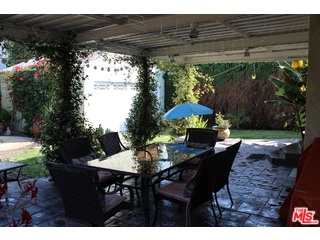 10744 Charnock Road Los Angeles, CA 90034 - Photo 11 of 23 Gallery Image 11
