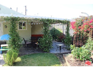 10744 Charnock Road Los Angeles, CA 90034 - Photo 13 of 23 Gallery Image 13