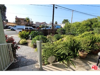 10744 Charnock Road Los Angeles, CA 90034 - Photo 20 of 23 Gallery Image 20