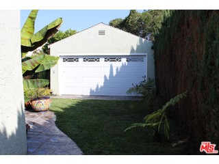 10744 Charnock Road Los Angeles, CA 90034 - Photo 23 of 23 Gallery Image 23