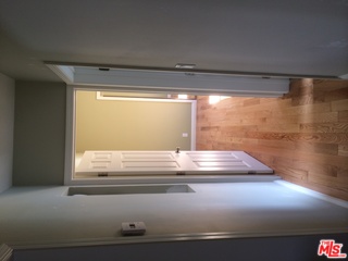 10744 Charnock Road Los Angeles, CA 90034 - Photo 7 of 23 Gallery Image 7