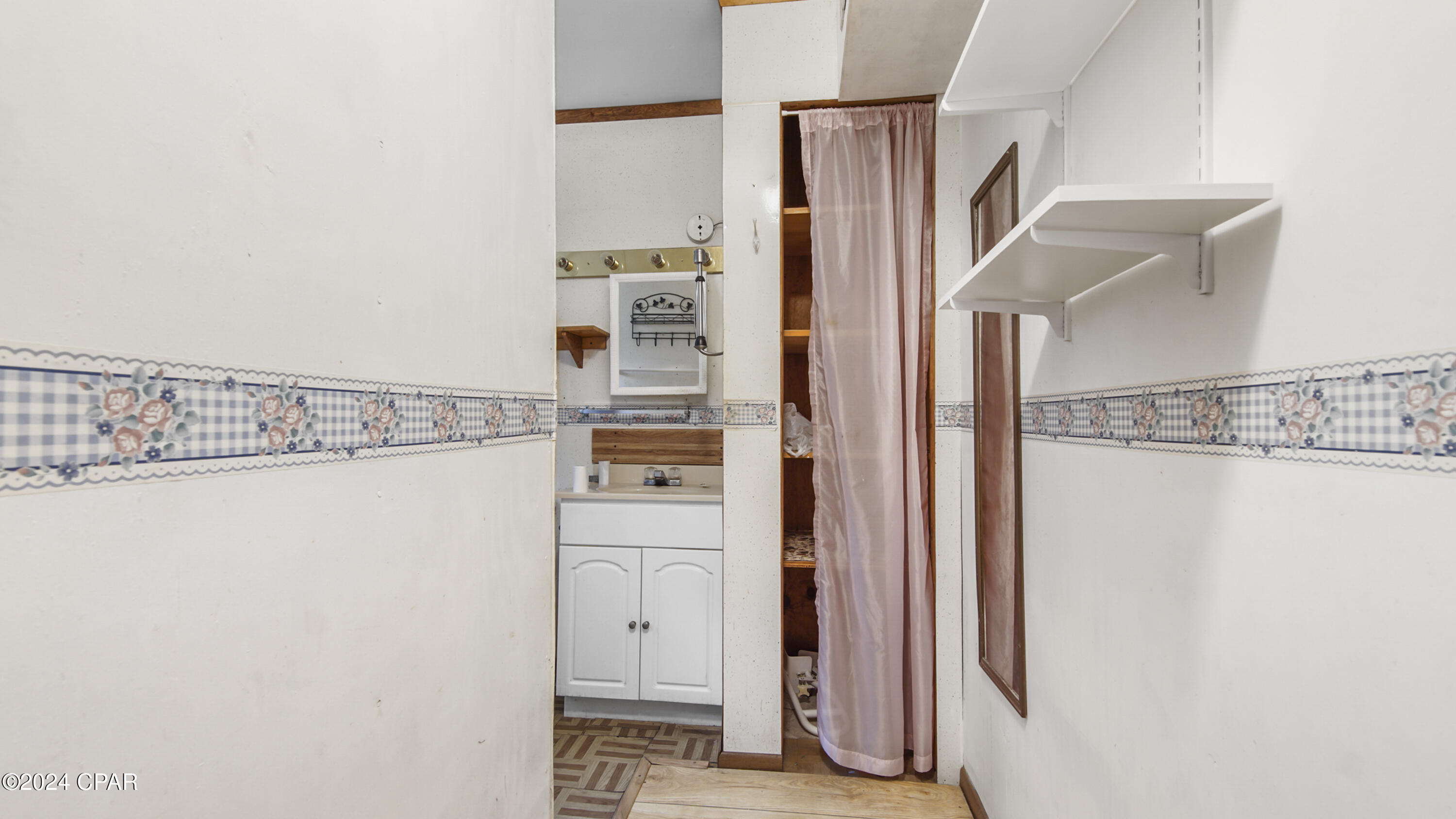 3964 Pate Pond Road Vernon, FL 32462 - Photo 17 of 34