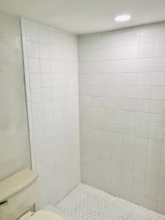 $2,100 | 6051 10th Avenue North, Unit 136, Greenacres, FL 33463