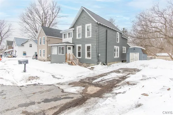 $172,900 | 572 Snell Street, Watertown, NY 13601