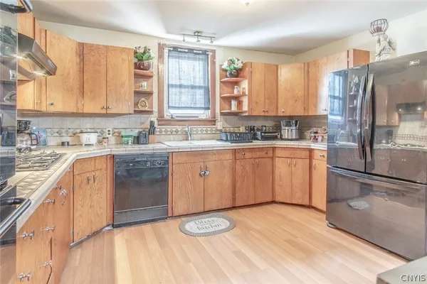 $172,900 | 572 Snell Street, Watertown, NY 13601