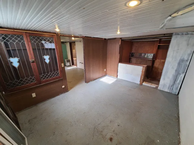 $265,000 | 423 South Grove Street, Walcott, IA 52773