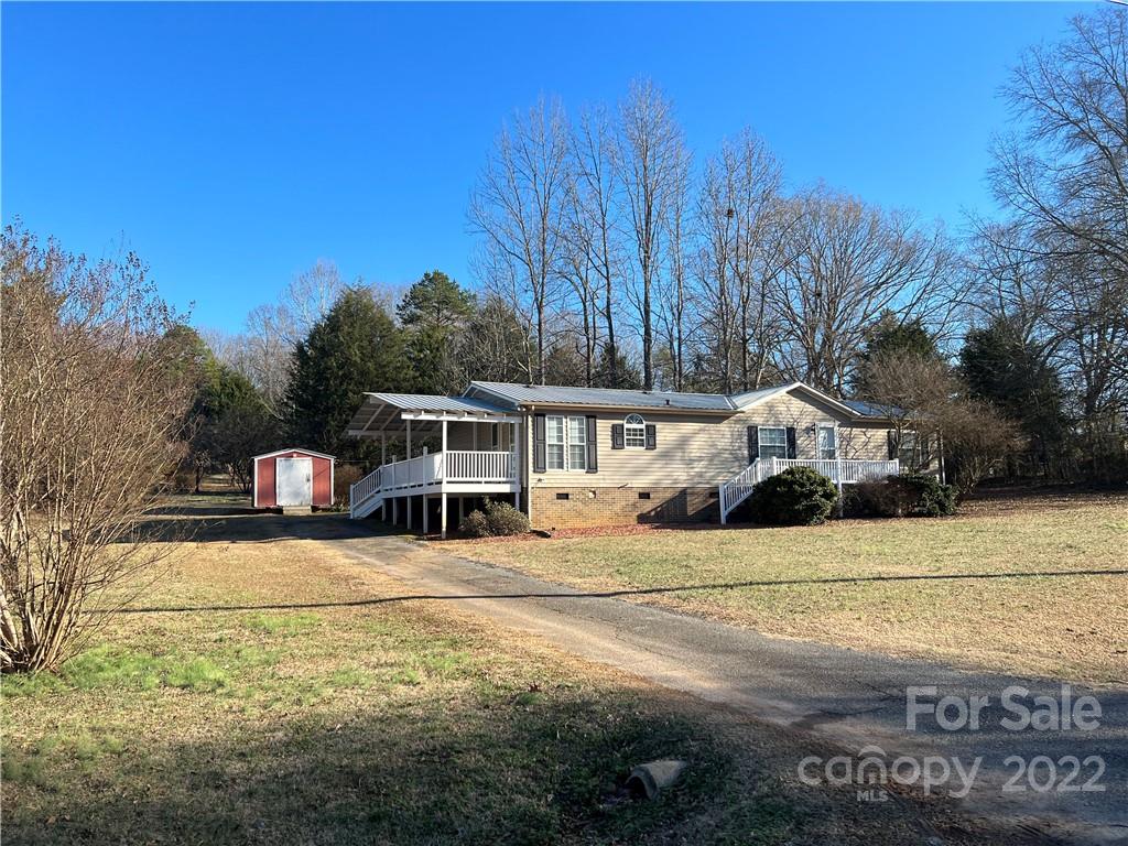 232 Carpenter Road Bessemer City, NC 28016 - Photo 1 of 43 Gallery Image 1