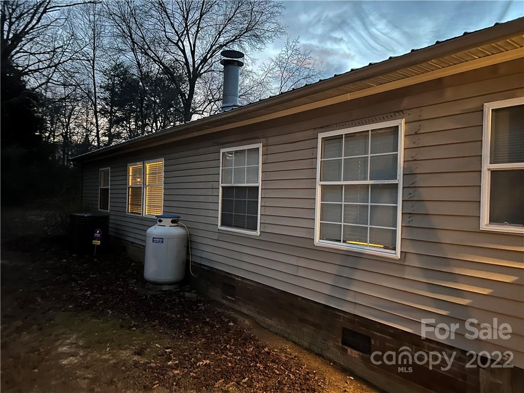 232 Carpenter Road Bessemer City, NC 28016 - Photo 36 of 43 Gallery Image 36
