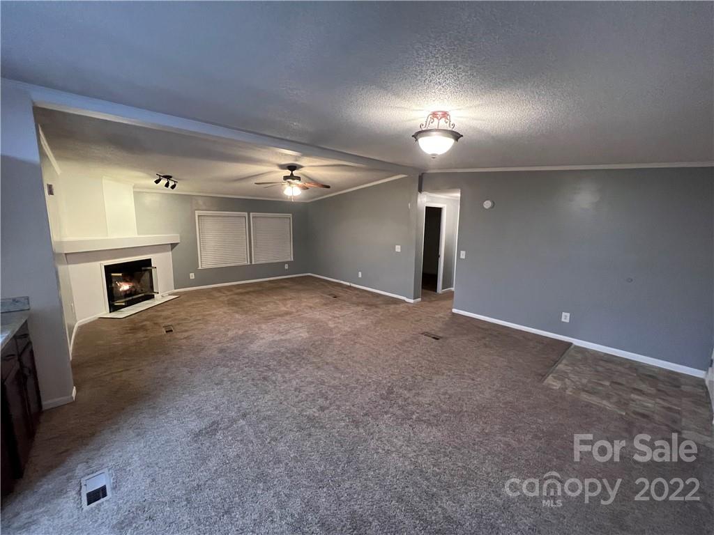 232 Carpenter Road Bessemer City, NC 28016 - Photo 7 of 43 Gallery Image 7
