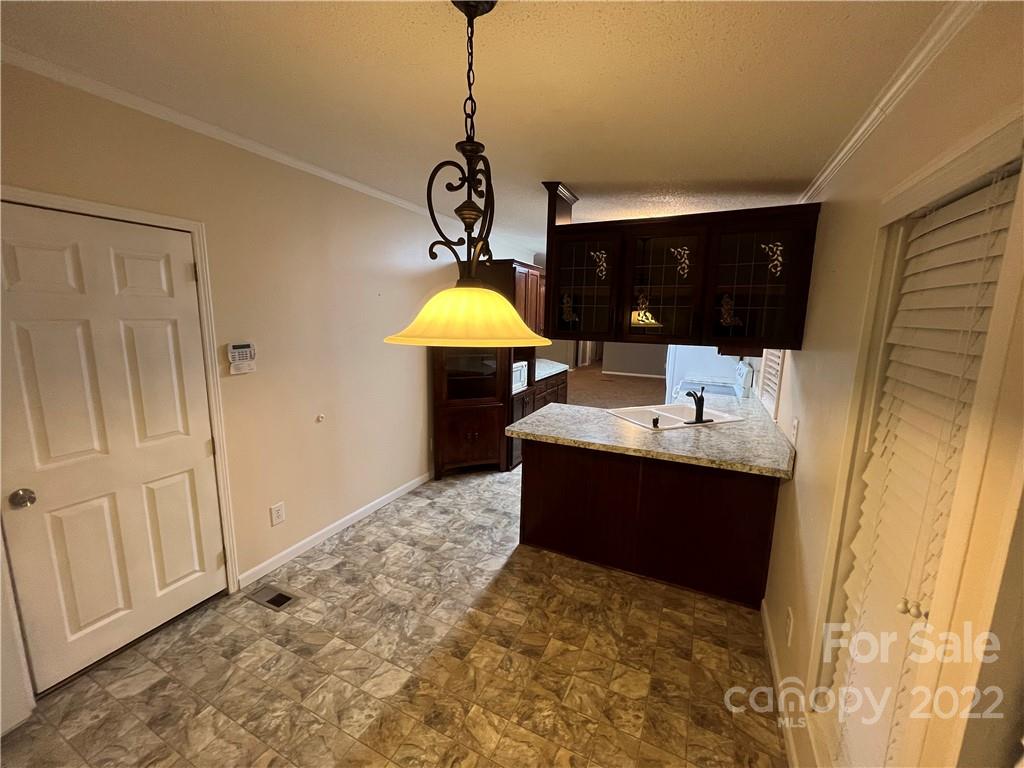 232 Carpenter Road Bessemer City, NC 28016 - Photo 9 of 43 Gallery Image 9