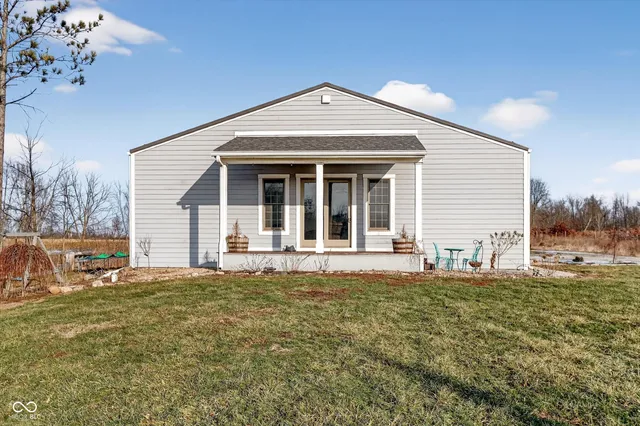 $415,000 | 540 West Henry Avenue, Thorntown, IN 46071