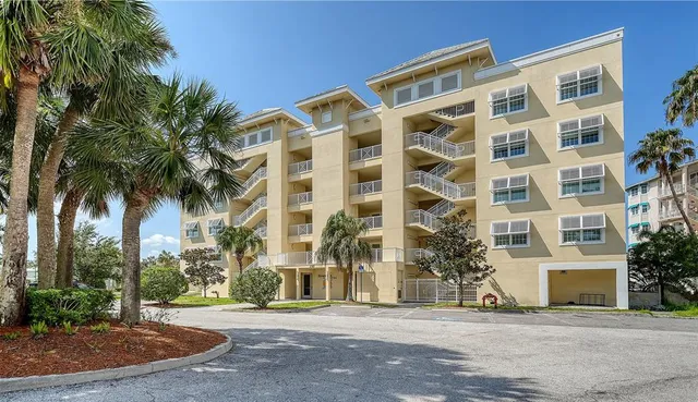 $699,000 | 250 Hidden Bay Drive, Unit 302, Osprey, FL 34229