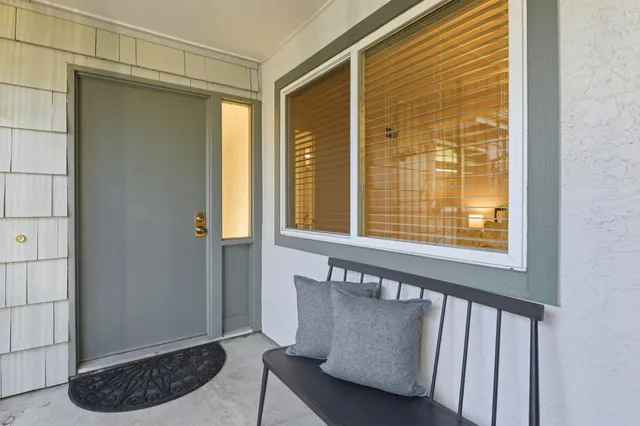 $1,198,000 | 972 Diaz Lane, Foster City, CA 94404