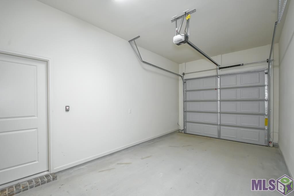 19921 Grantham Road, Unit B Livingston, LA 70754 - Photo 17 of 22 Gallery Image 17