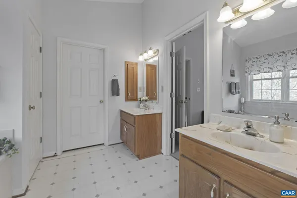 $665,000 | 2759 Cricklewood Court, Charlottesville, VA 22911