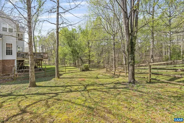 $665,000 | 2759 Cricklewood Court, Charlottesville, VA 22911