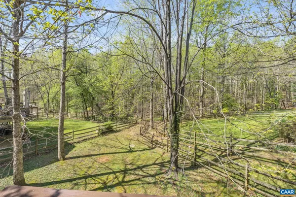 $665,000 | 2759 Cricklewood Court, Charlottesville, VA 22911