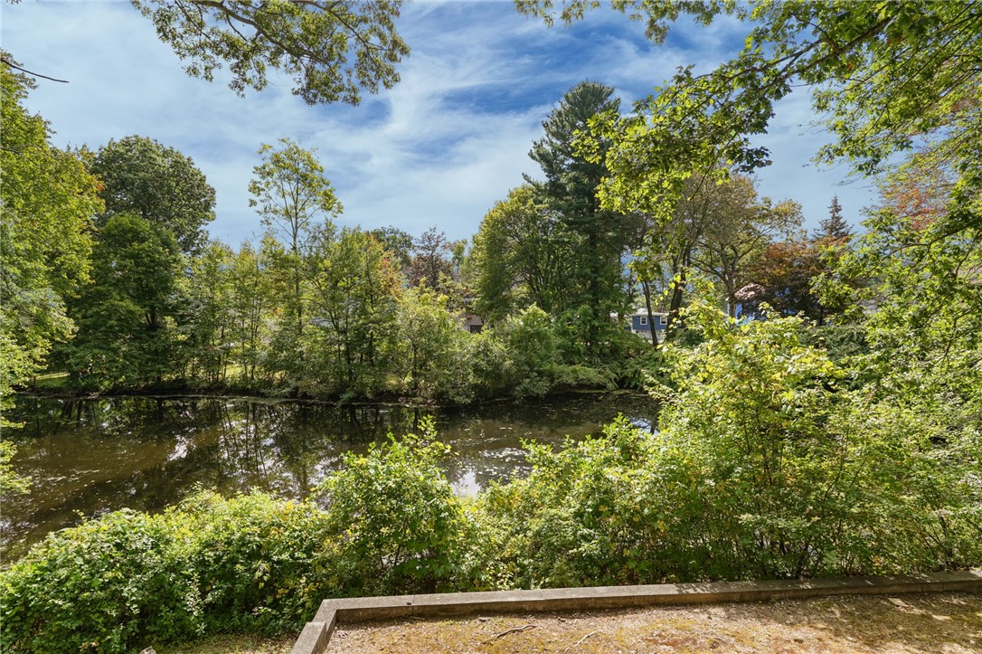 24 Terrace Drive Smithfield, RI 02828 - Photo 28 of 32