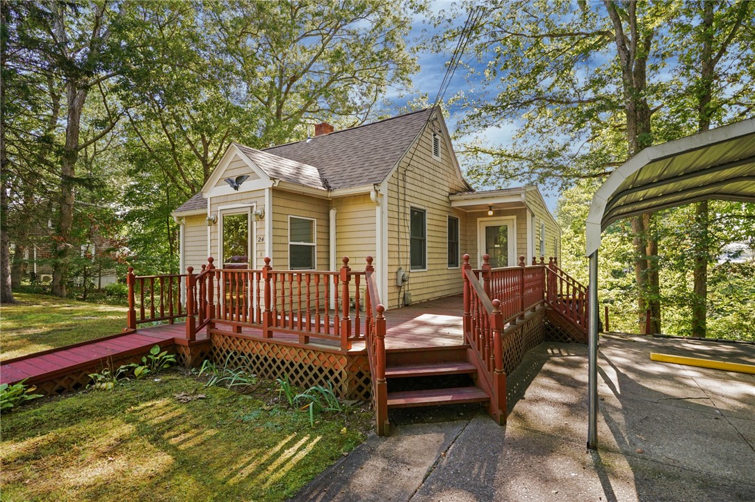 24 Terrace Drive Smithfield, RI 02828 - Photo 4 of 32