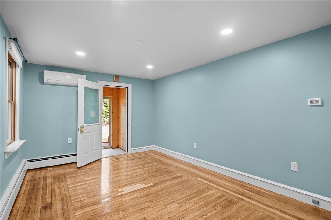 24 Terrace Drive Smithfield, RI 02828 - Photo 8 of 32