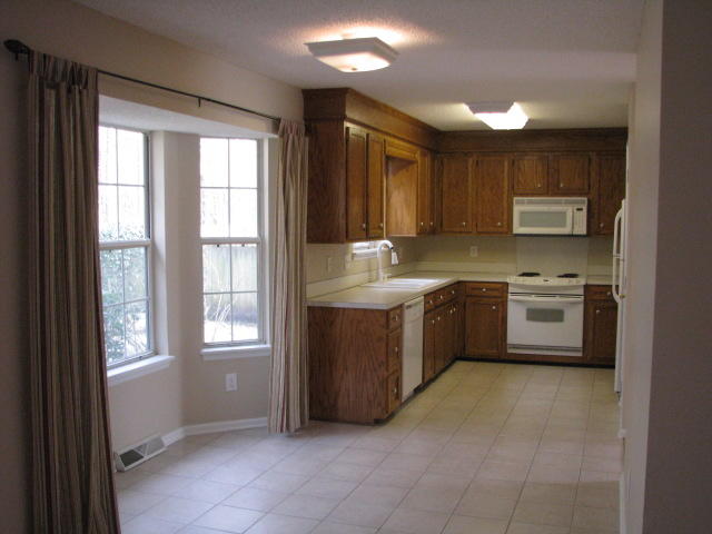 160 Winding Rock Road Goose Creek, SC 29445 - Photo 13 of 39 IMG_3961.JPG