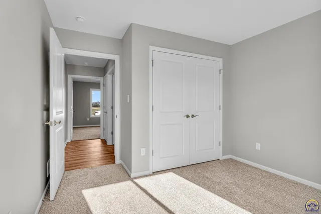 $261,900 | 727 Teresa Court, Carbondale, KS 66414