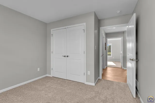 $261,900 | 727 Teresa Court, Carbondale, KS 66414