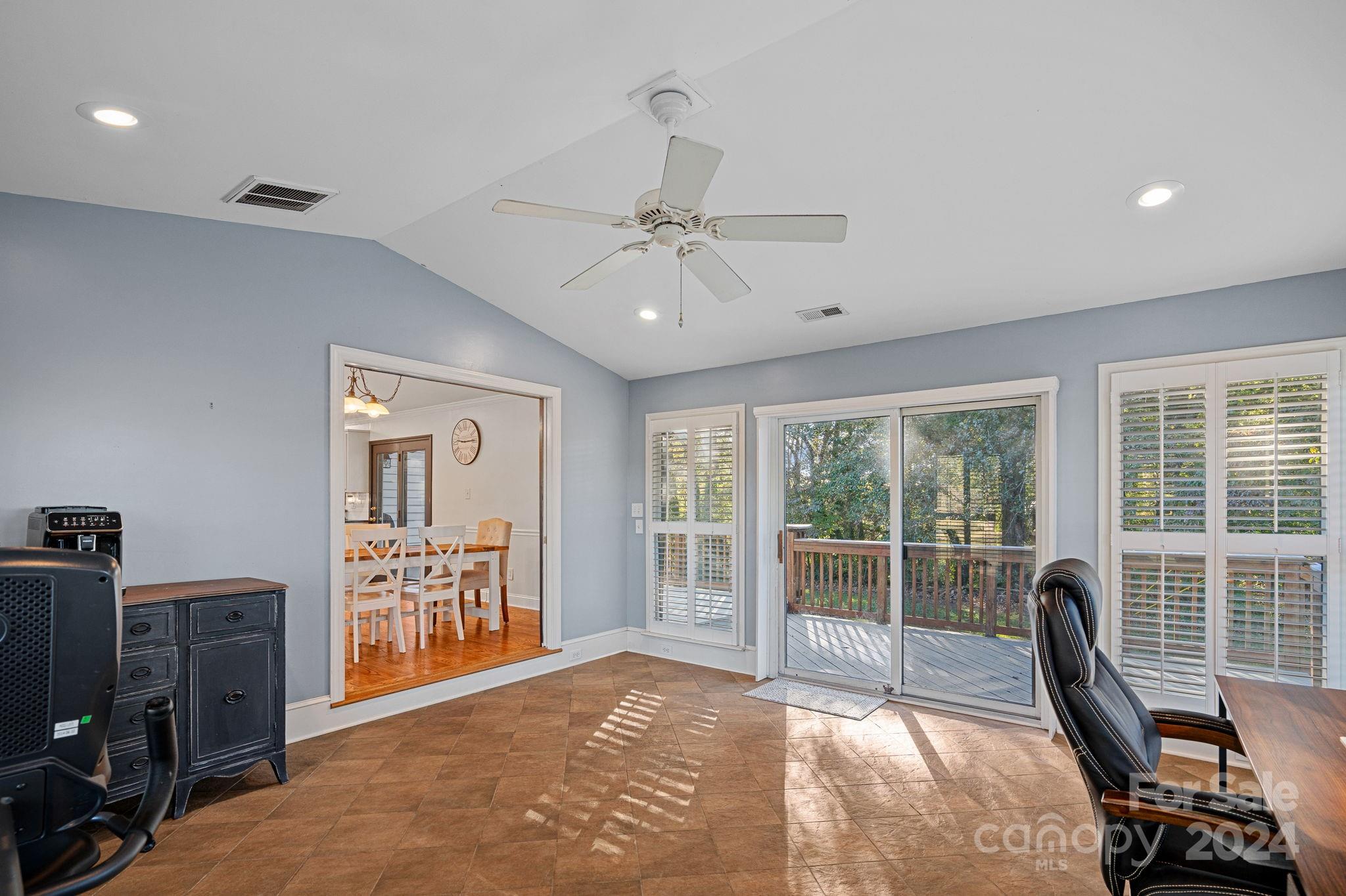 1380 Old Mill Road Lincolnton, NC 28092 - Photo 11 of 48 Gallery Image 11