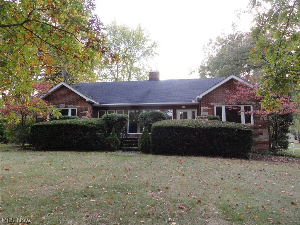 2352 Chatham Road Akron, OH 44313 - Photo 1 of 24 Gallery Image 1