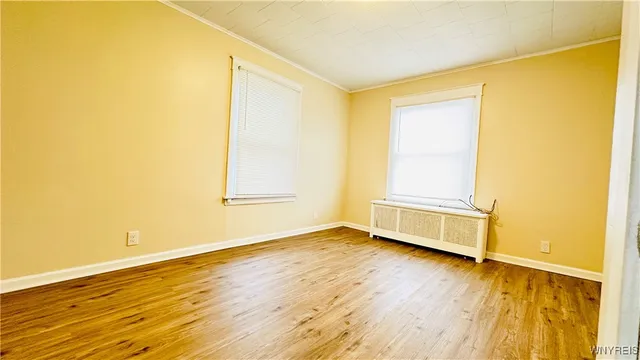 $2,000 | 701 Cedar Avenue, Niagara Falls, NY 14301