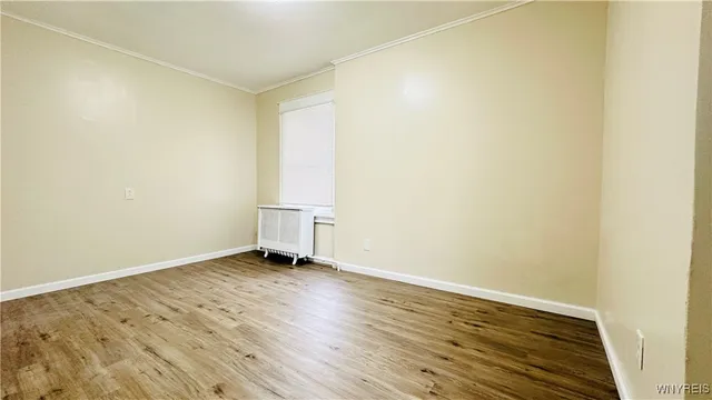 $2,000 | 701 Cedar Avenue, Niagara Falls, NY 14301