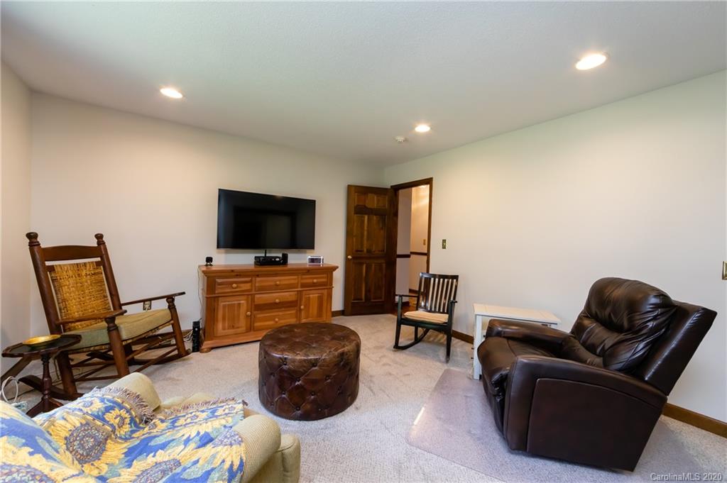 6522 Long Meadow Road Charlotte, NC 28210 - Photo 29 of 39 Gallery Image 29