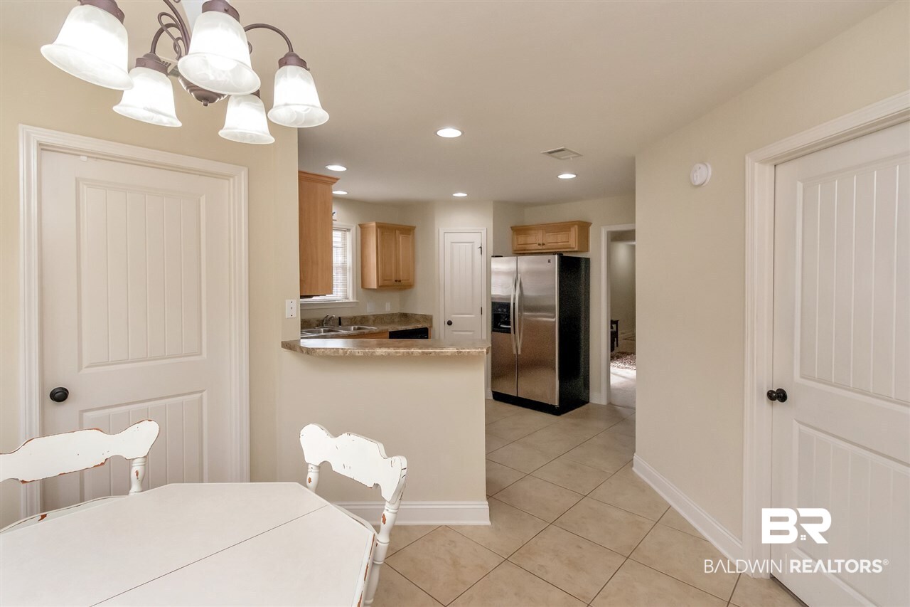 8606 Three Dean Way Mobile, AL 36695 - Photo 16 of 30