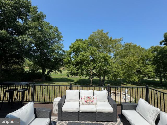 927 Bowling Green Road Front Royal, VA 22630 - Photo 19 of 21