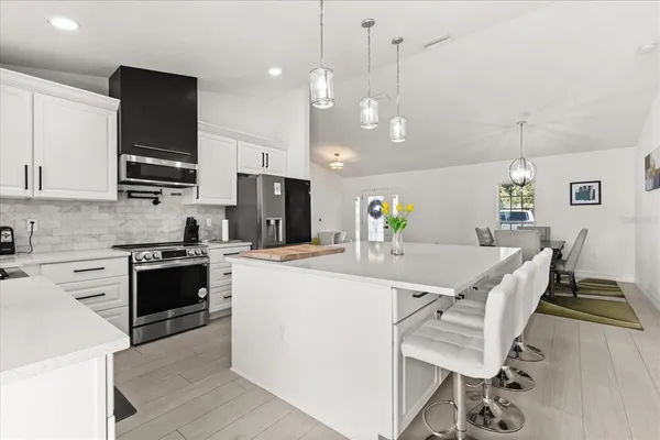 $769,900 | 812 Chastain Road, Seffner, FL 33584