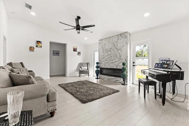 $824,900 | 812 Chastain Road, Seffner, FL 33584