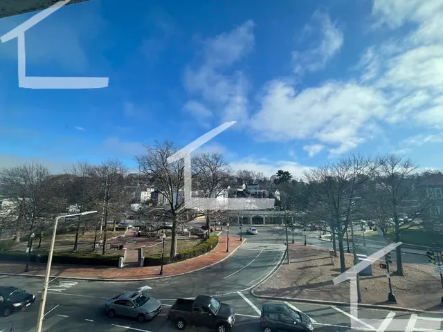 $1,950 | 431 Faneuil Street, Unit 2A, Boston, MA 02135