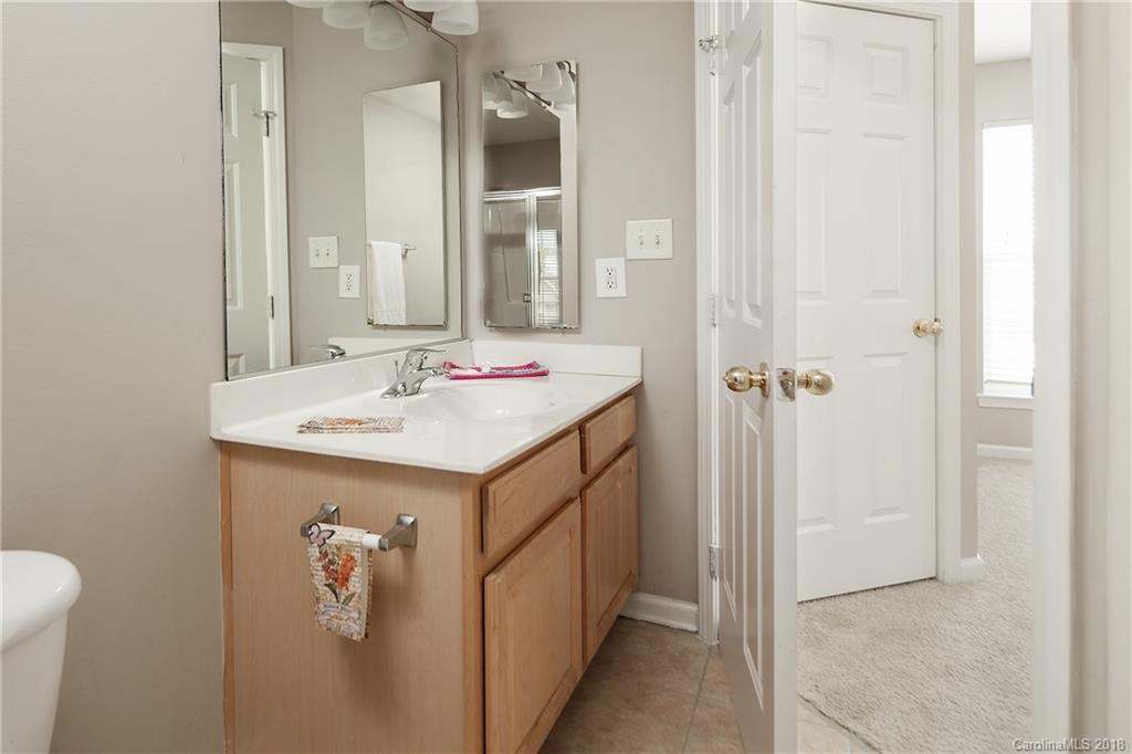 4921 Prosperity Ridge Road, Unit 96 Charlotte, NC 28269 - Photo 22 of 36 Gallery Image 22