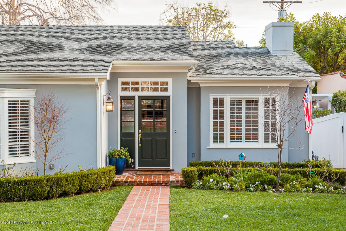 191 Sierra View Road Pasadena, CA 91105 - Photo 2 of 52 a front view of a house with garden