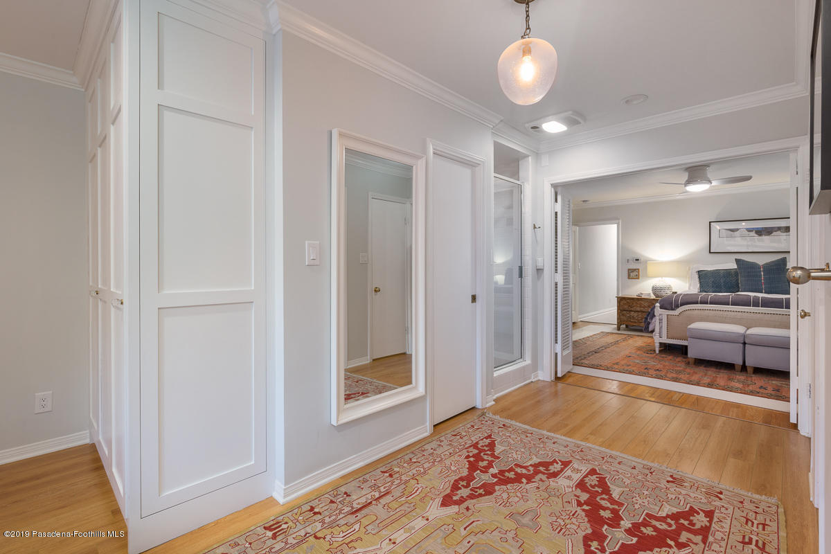 191 Sierra View Road Pasadena, CA 91105 - Photo 22 of 52 a bedroom with a bed and a window