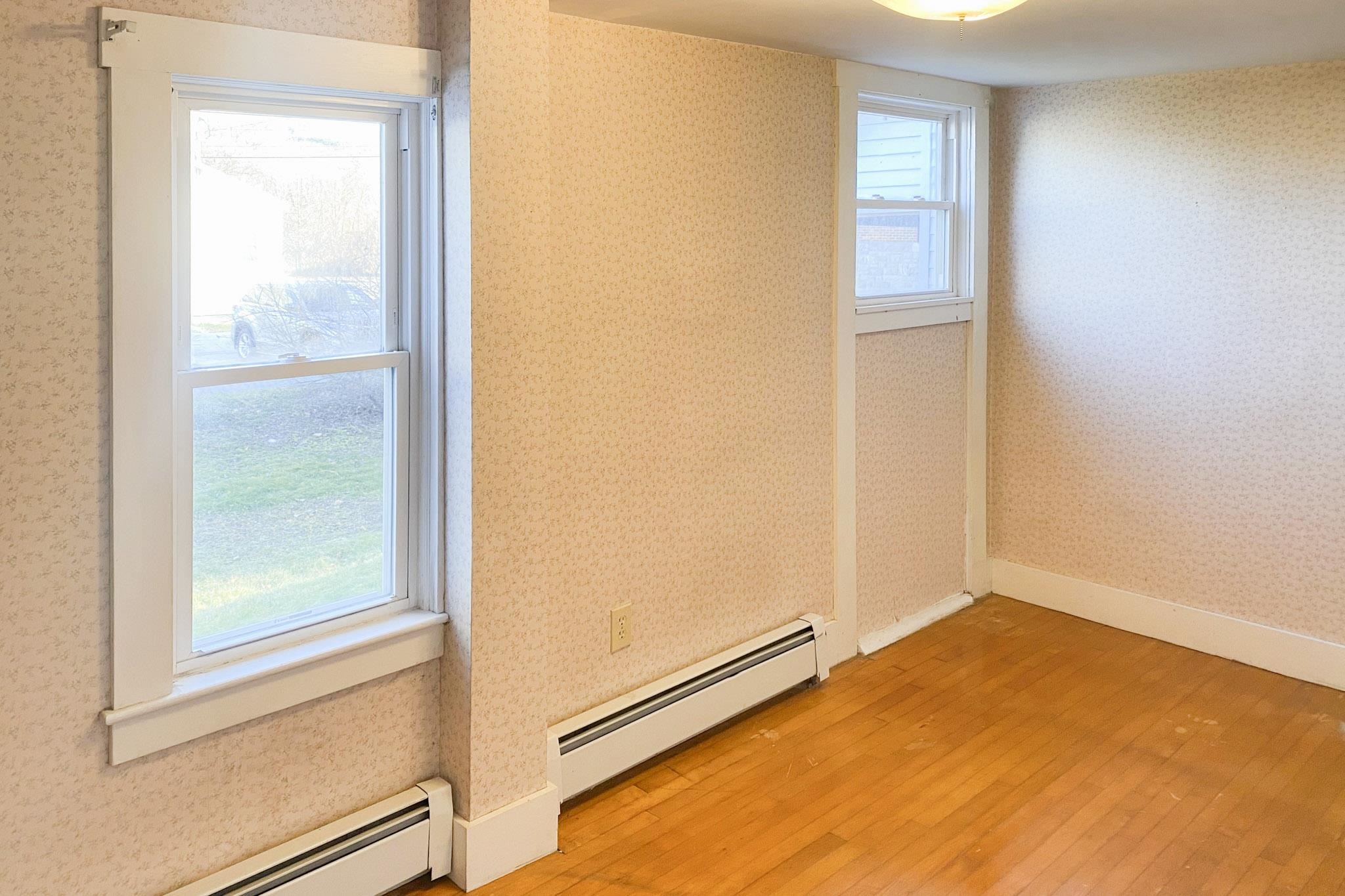 598 Main Street West Rutland, VT 05777 - Photo 4 of 39
