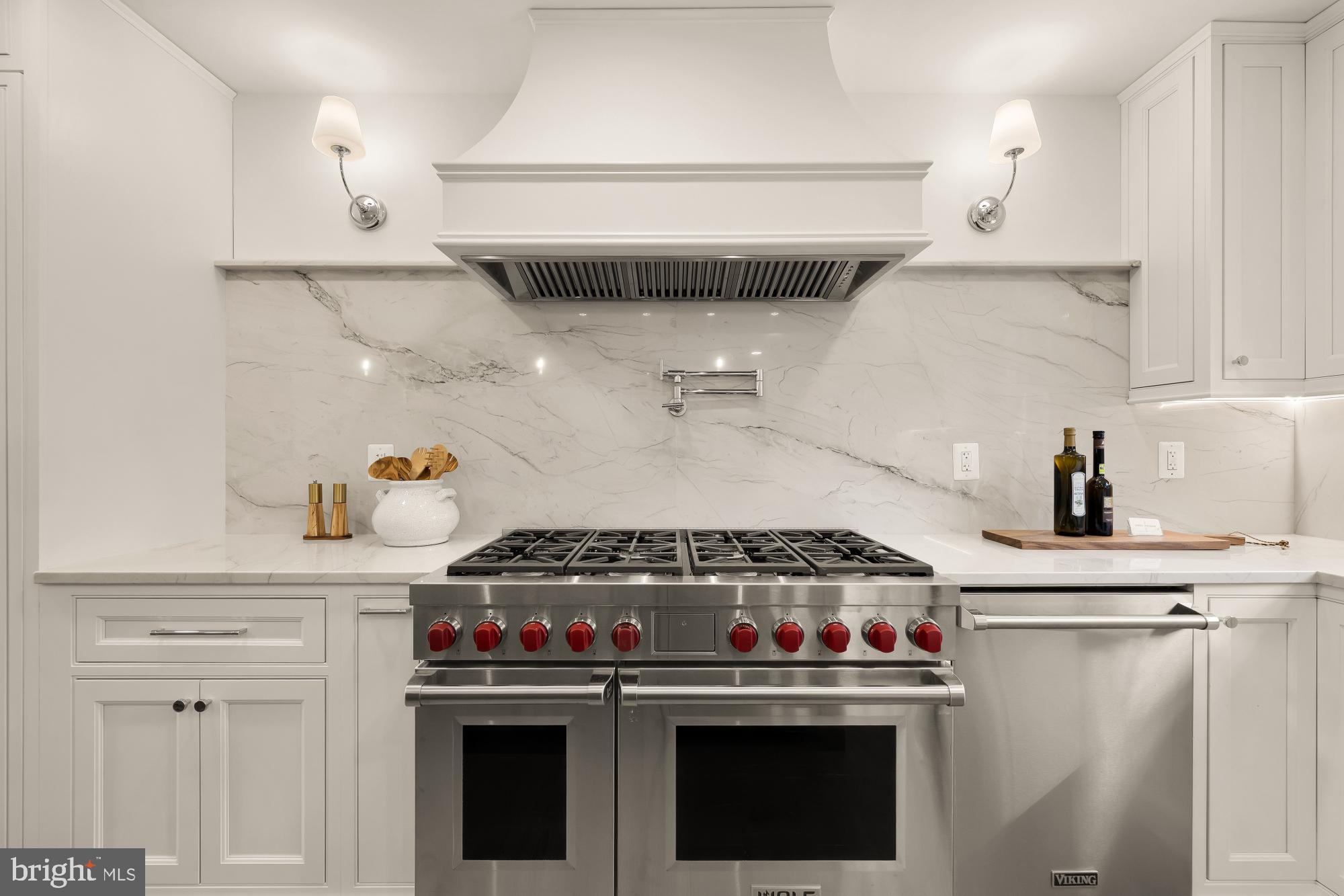 4827 Sedgwick Street Northwest Washington, DC 20016 - Photo 14 of 45