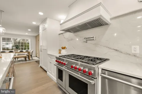 $3,695,000 | 4827 Sedgwick Street Northwest, Washington, DC 20016