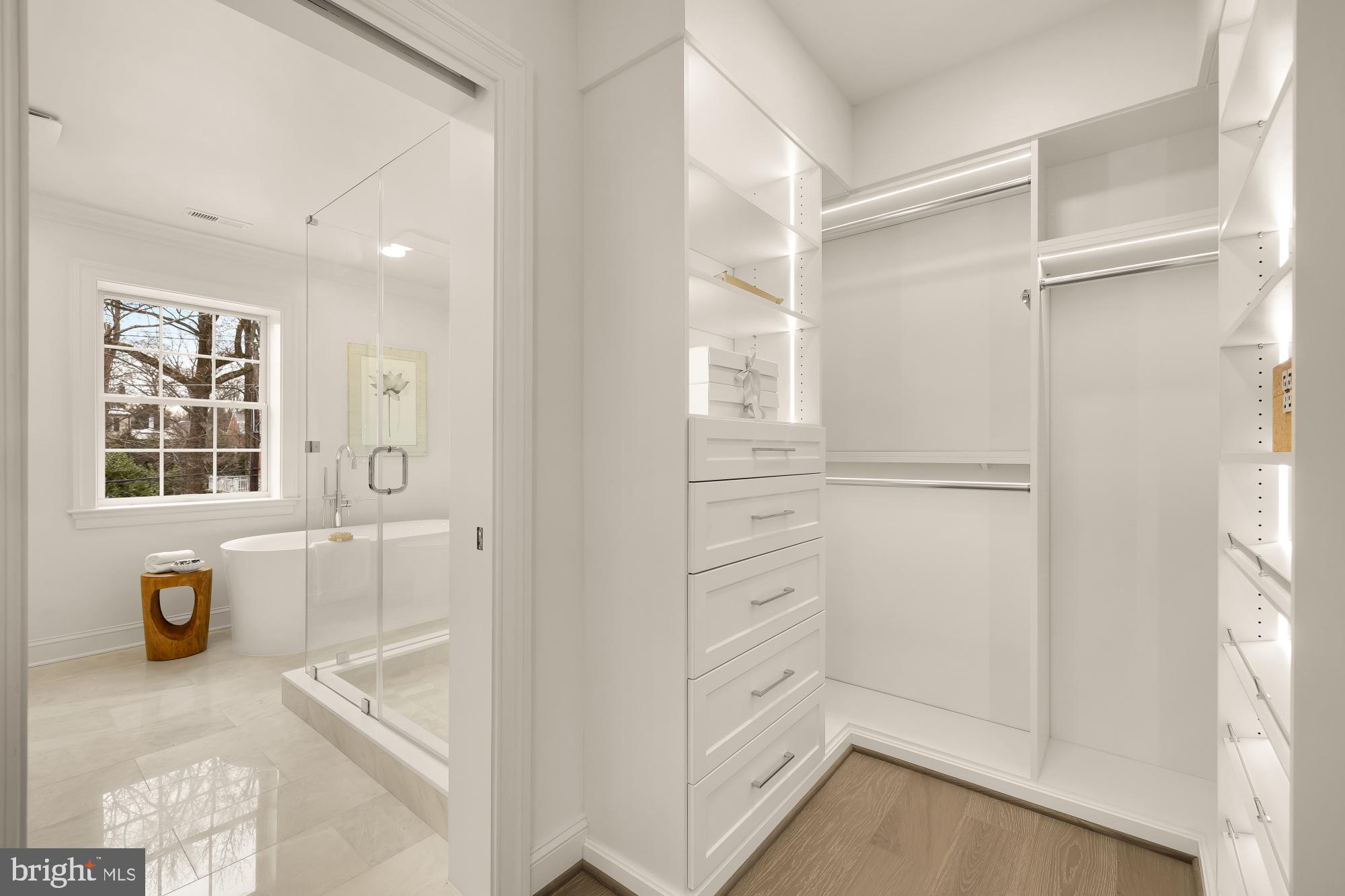 4827 Sedgwick Street Northwest Washington, DC 20016 - Photo 24 of 45