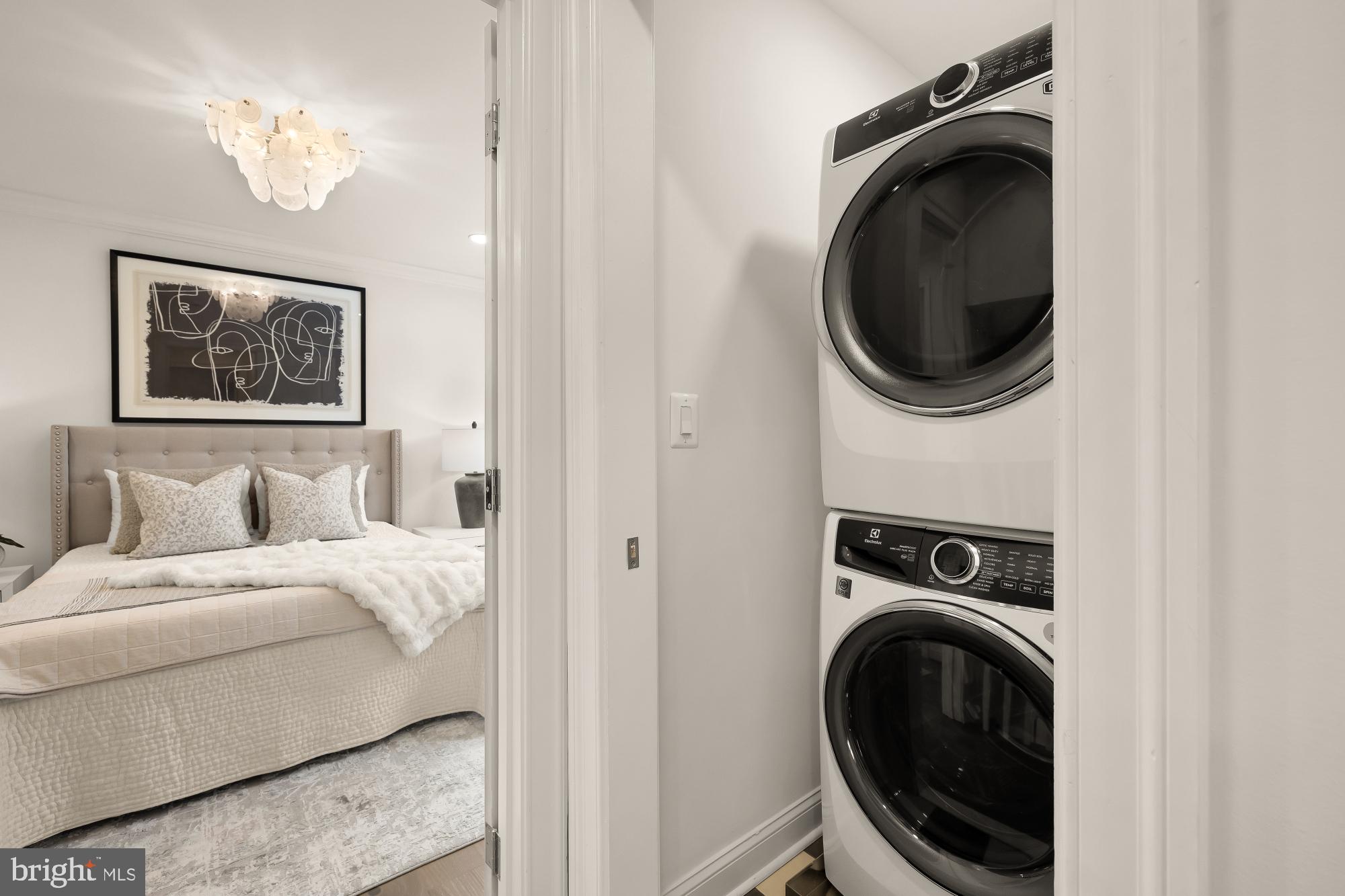 4827 Sedgwick Street Northwest Washington, DC 20016 - Photo 28 of 45